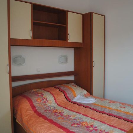 Ciovo Apartments Trogir Exteriör bild