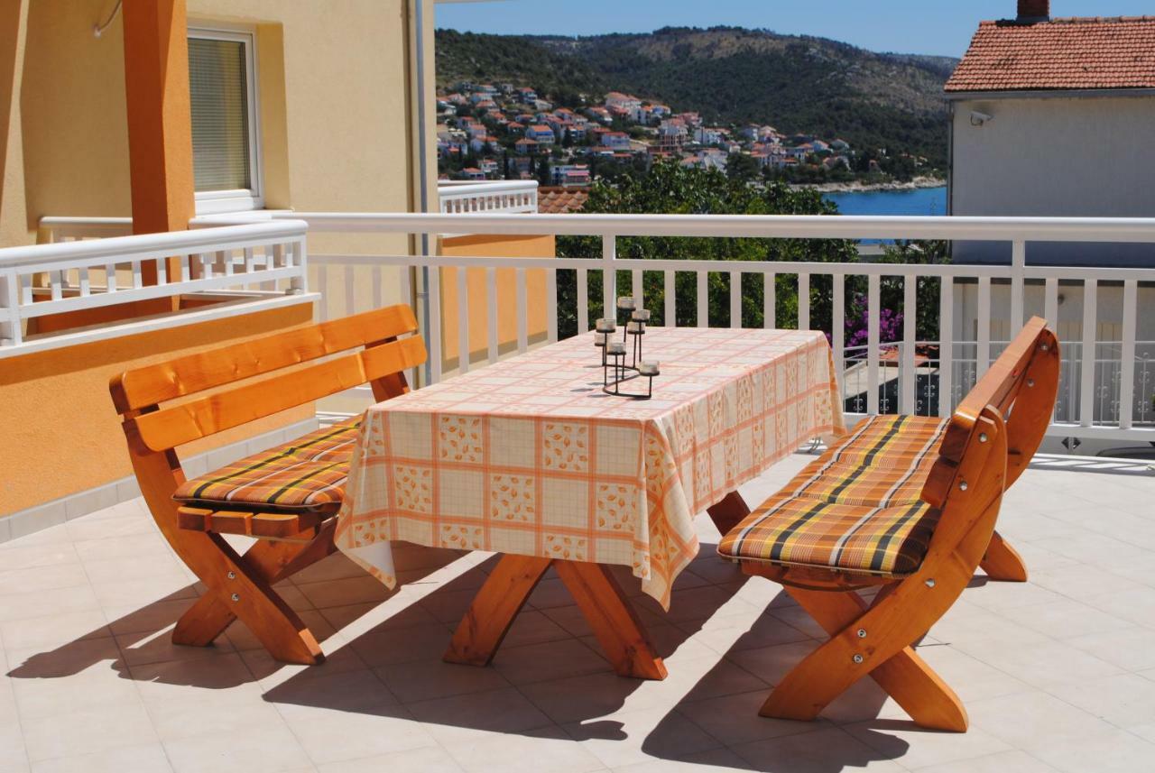Ciovo Apartments Trogir Exteriör bild