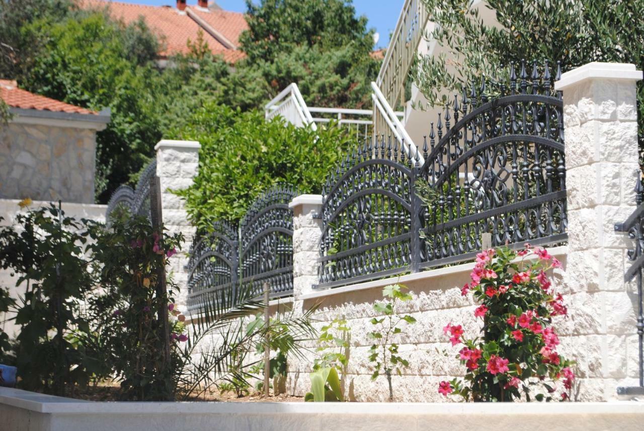 Ciovo Apartments Trogir Exteriör bild