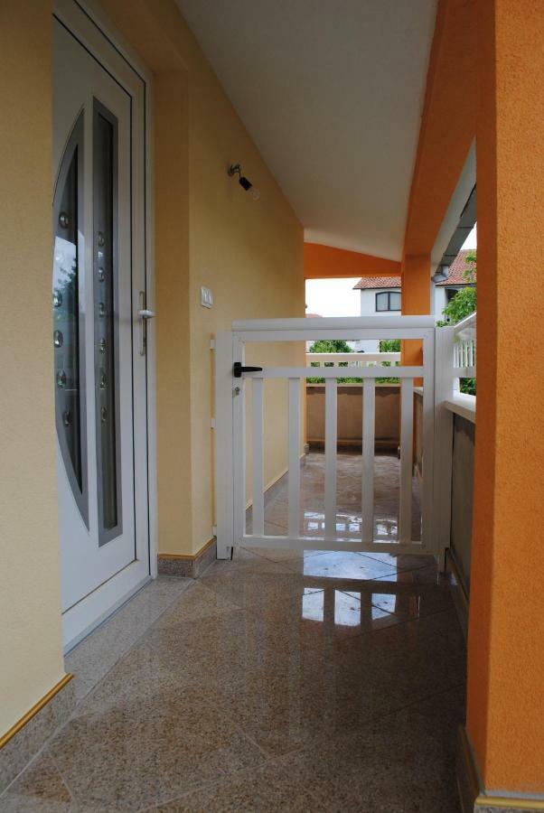 Ciovo Apartments Trogir Exteriör bild